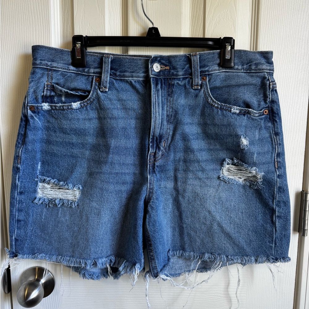 Old Navy Ripped Blue Jean MOM shorts